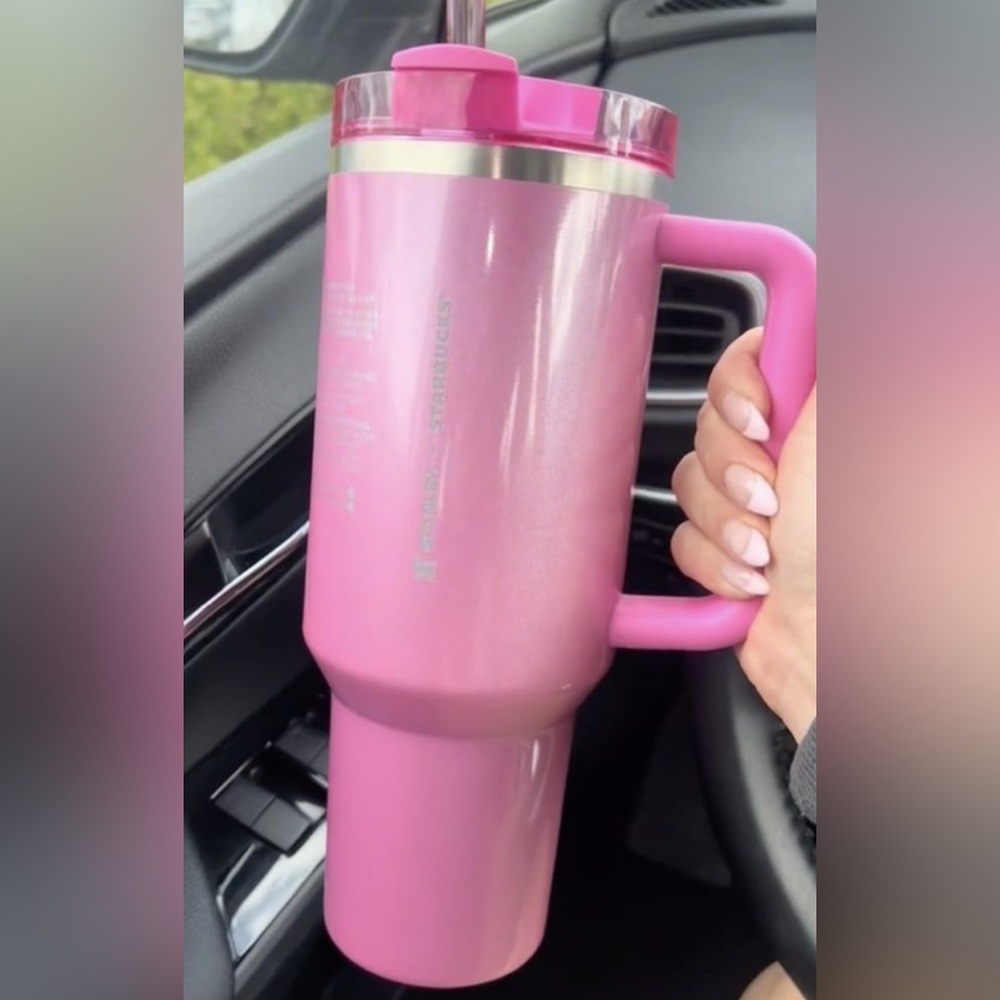 Stanely x Starbucks Winter Pink 40z Tumbler Viral Hard To Find